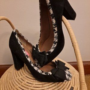 Amalfi Shoes, Size 8 1/2, Black and White Suede and Cloth shoes